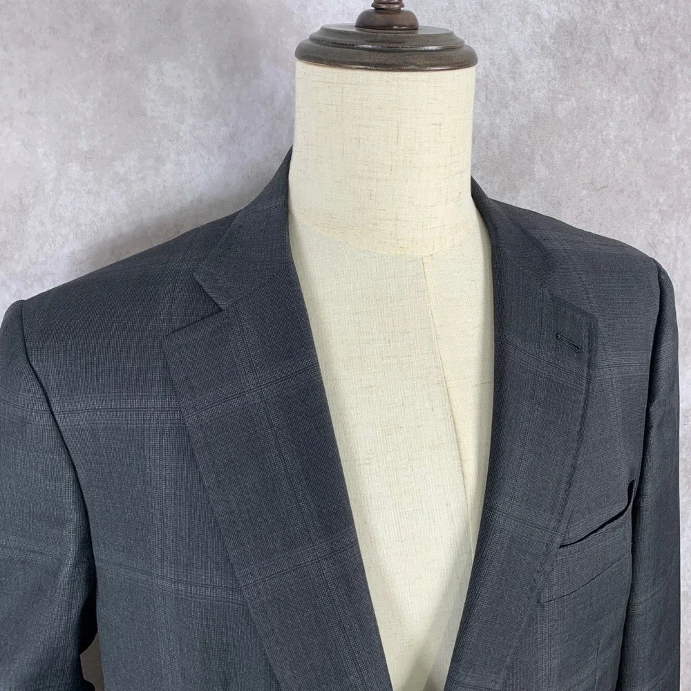 Isaia pre owned